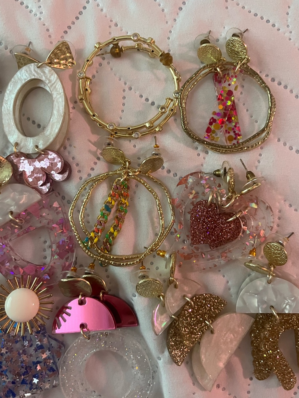 Taylor Shaye Design Earring Bundle 🩷 - Picture 3 of 3